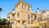TH3-4292-1831, FABULOUS DETACHED VILLA ON CORNER PLOT WITH PRIVATE POOL, LOCATED IN LAS CHISMOAS, PLAYA FLAMENCA