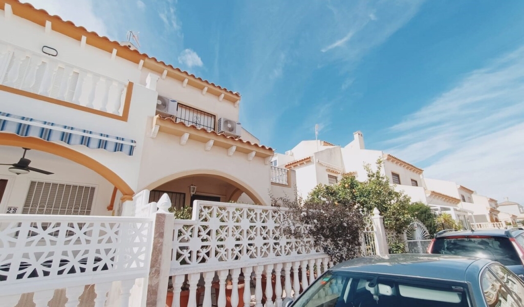 3 Bedroom 2 Bathroom Quad Villa in Playa Flamenca