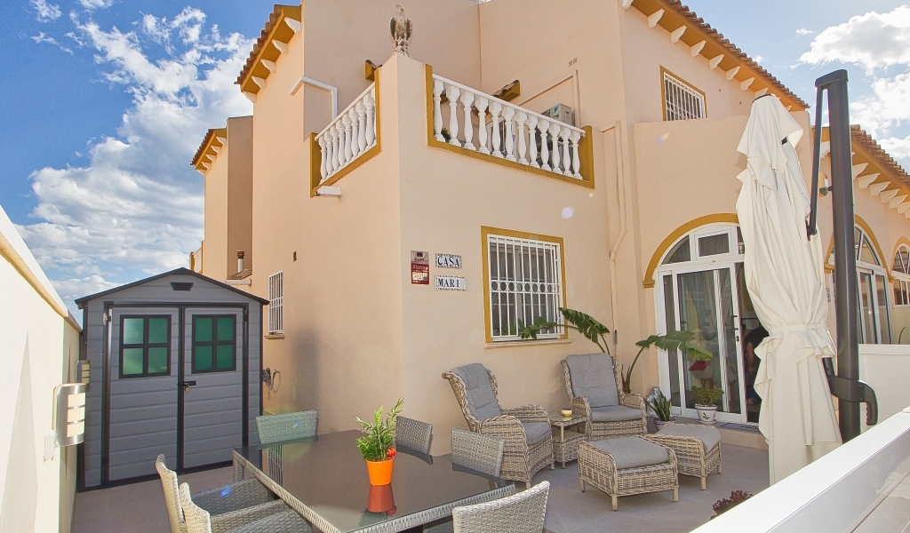 STUNNING CONTEMPORARY PROPERTY LOCATED IN LOS ALTOS, ORIHUELA COSTA