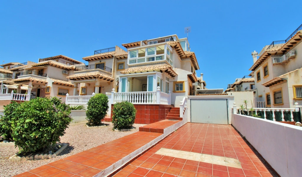 2 Bedroom 1 Bathroom Townhouse in Playa Flamenca