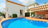 THK32-3797-3739, 3 Bedroom 2 Bathroom Villa in Villamartin