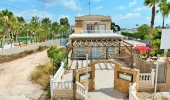 4-13990/3805, 3 Bedroom 2 Bathroom Commercial in Villamartin